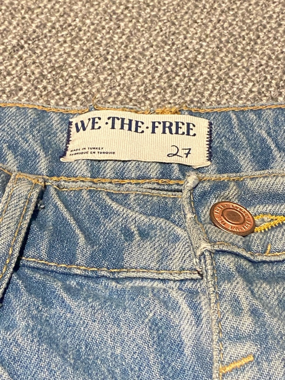 We The Free Light Blue barrel Denim Jeans with Copper Button wide leg size 27euc